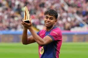 土媒：卢克曼接受加拉塔萨雷900万欧年薪，在等俱乐部谈妥